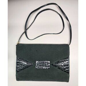 Saks Fifth Avenue Vintage 80's Green Suede Leather Envelope Evening Bag